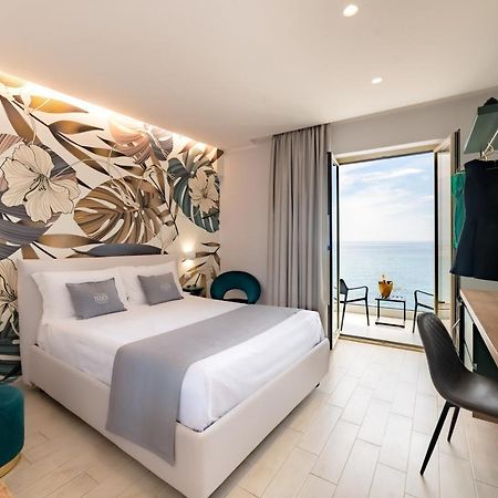 Naxos Marina Bay Bed & Breakfast Giardini Naxos Bagian luar foto
