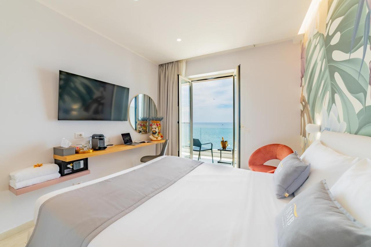 Naxos Marina Bay Bed & Breakfast Giardini Naxos Bagian luar foto