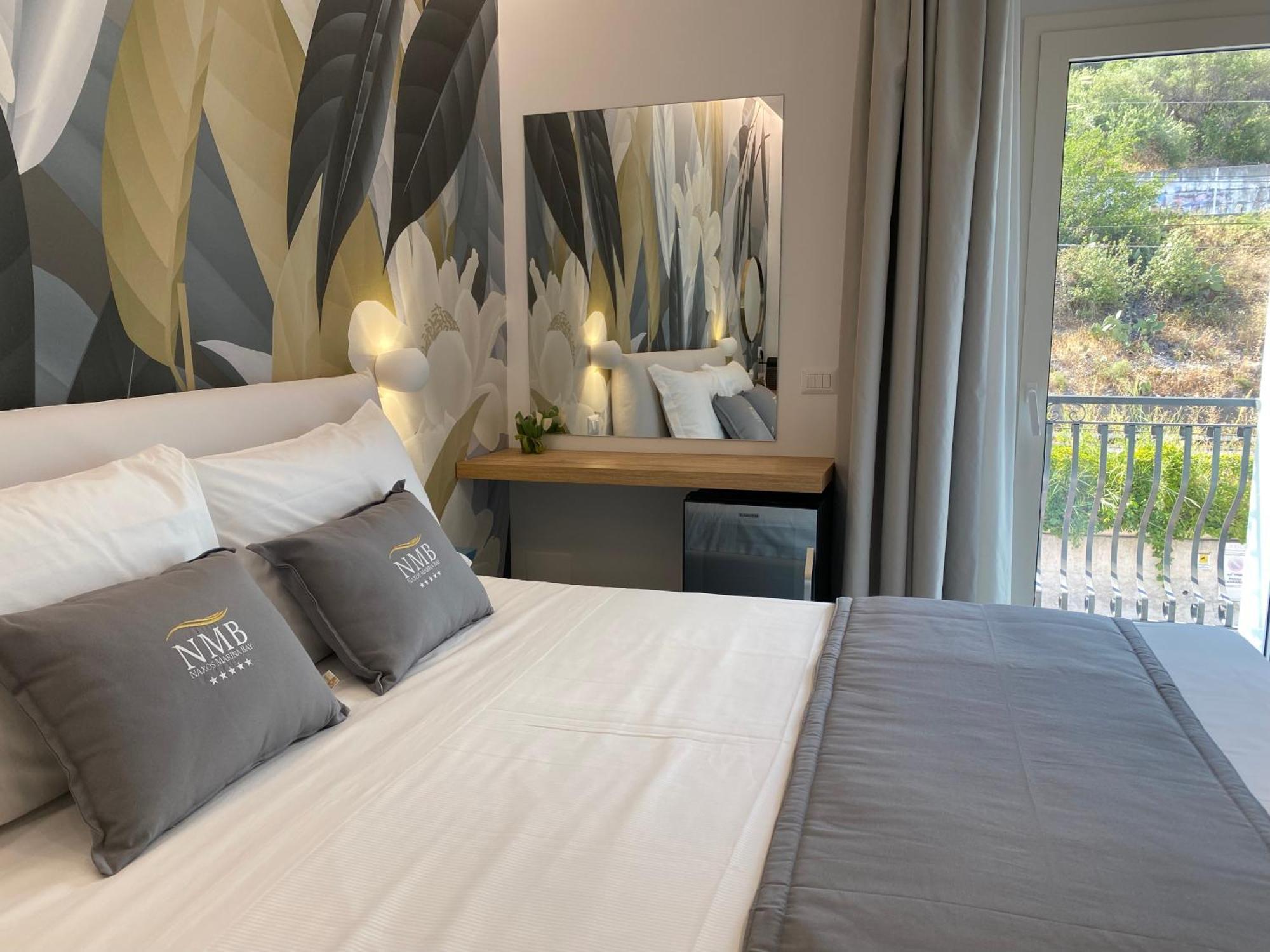 Naxos Marina Bay Bed & Breakfast Giardini Naxos Bagian luar foto